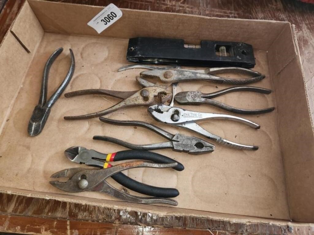 Pliers, Cutters & Levels