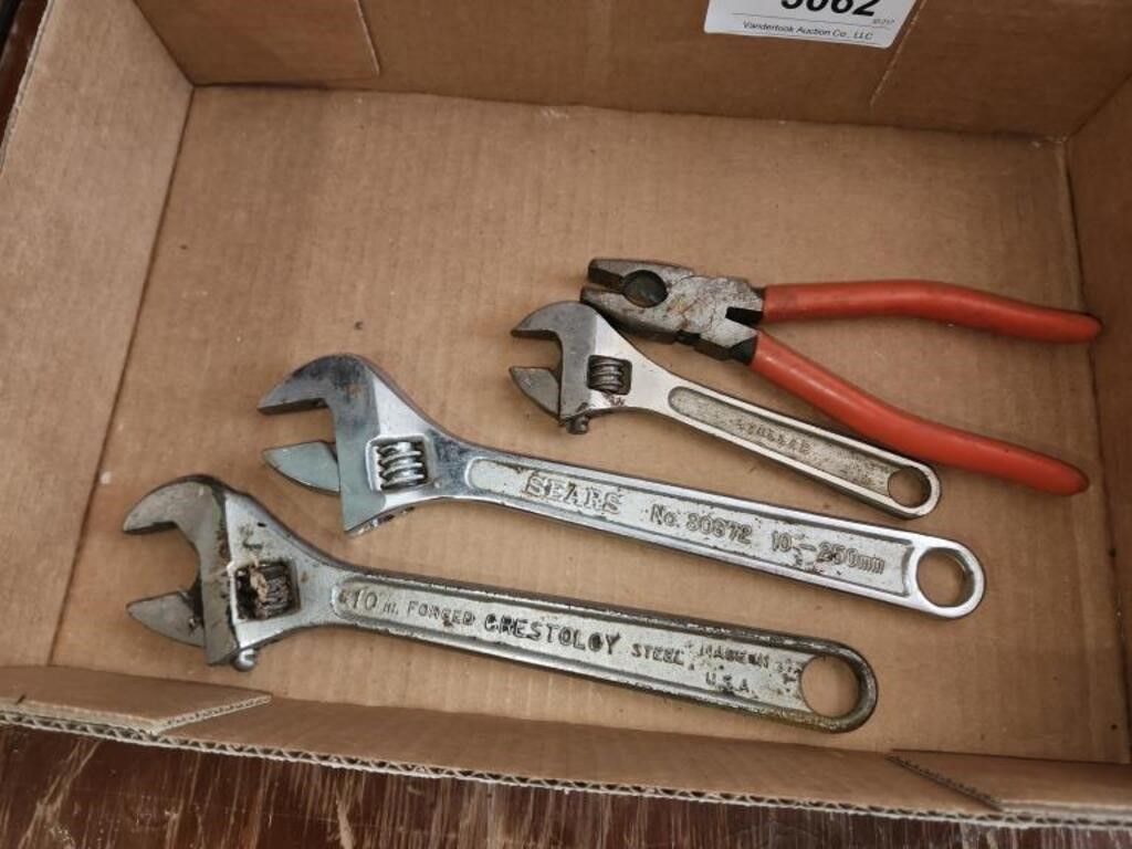 Adj. Wrenches & Pliers