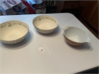 Serving Bowls and Pyrex Bowl