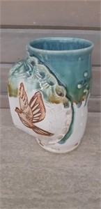 Robert MacMillan PEI pottery cup Bird Motif
