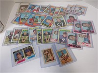 LOT OF 33 VINTAGE FOOTBALL CARDS