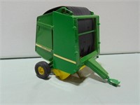 John Deere Round Baler