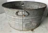Galvanized Wash Tub w/Handle