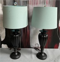 11 - PAIR OF MATCHING TABLE LAMPS (W98)