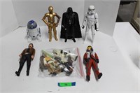 Assortment of Star Wars Figurines. Darth Vader,