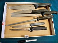 FLAT KNIVES