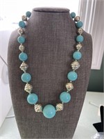 18”L TURQ BLUE AND SILVER NECKLACE