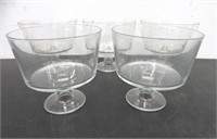 6 GLASS C/T SINGLE PEDESTAL FRUIT BOWLS