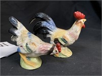 VINTAGE CERAMIC ROOSTER/HEN SALT/PEPPER SET -