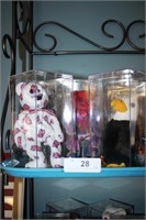 7PC COLLECTION OF BEANIE BABIES IN CASES