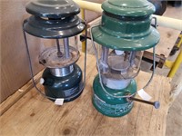 2 Gas Lanterns (IS)