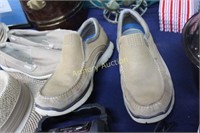 DOCKERS SIZE 10M LOAFERS
