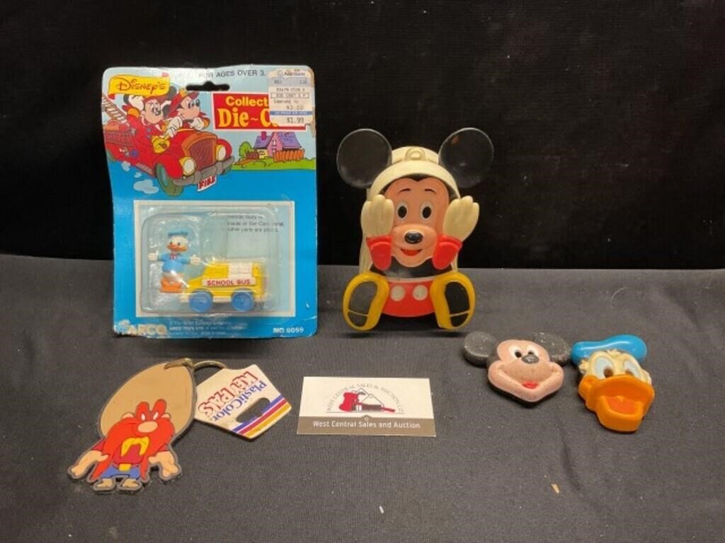 Vintage Walt Disney. Toys