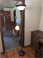 Floor lamp