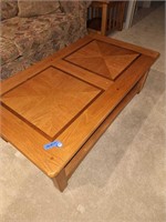 MID CENT. MISSION STYLE COFFEE TABLE