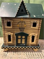 Vintage Dollhouse 11x7x13” House