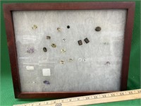 Display full of gemstones