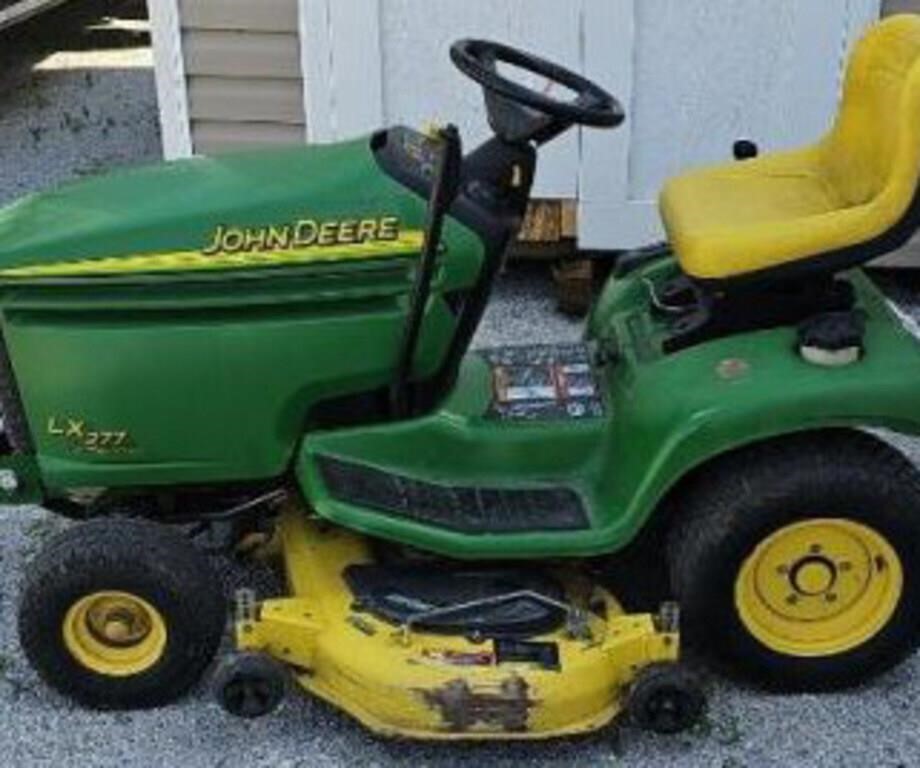 JD LX 277 48" mower, 1371 hrs, runs, mows