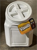 (JL) New Vittles Vault Pet Food Container