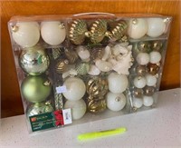 CHRISTMAS ORNAMENTS IN PACKAGE