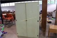 6' Green wooden cabinet