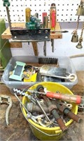 Misc Hand Tool Lot: Screwdrivers, Bolts, Paint