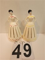 2 Napkin Dolls (Red ~ Yellow)