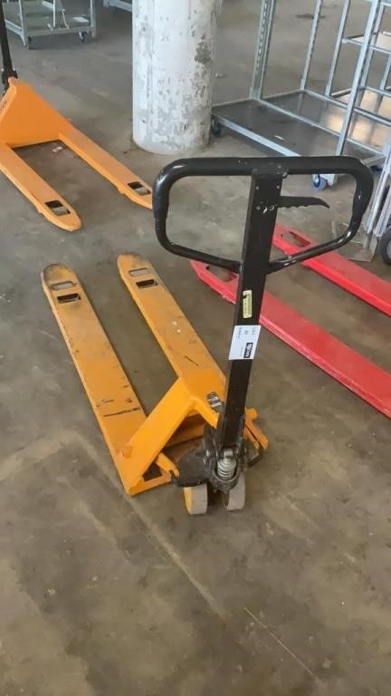 1 E-Z Lift Pallet Truck 5500LB Capacity