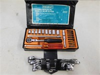 1/4" drive 23pc SAE socket set & wrenches