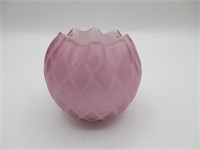 VENETIAN PINK QUILTED SATIN GLASS ROSE BOWL