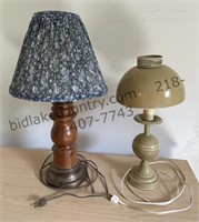 2 Small Lamps