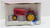 Massey-Harris 1/16 scale tractor