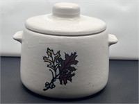 West bend leaves and acorns bean pot