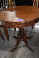 Vintage Round Occasional Table w/Drawers