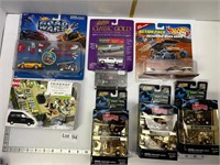 Hot Wheels & Johnny Lightning Lot The Munsters