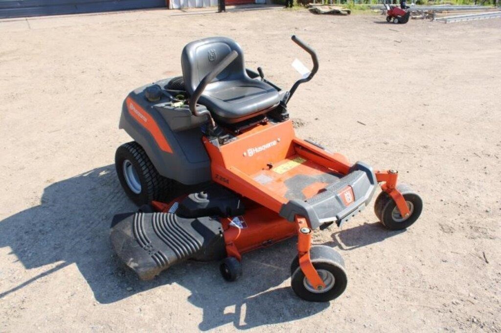 Husqvarna Z 254 Zero Turn Lawn Mower