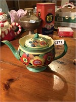 Decorative teapot