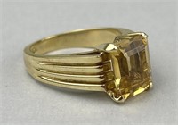 14K Gold Ring.