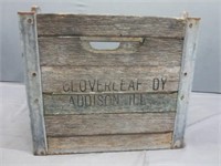 Cloverleaf DY Addison ILL Milk Crate