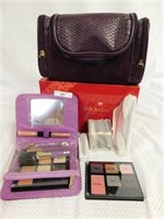 NEW IN BOX ELIZABETH ARDEN WORLD OF COLOR LOADS OF
