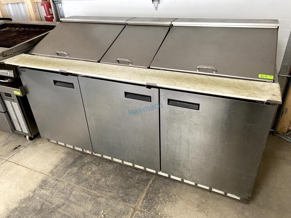 72" MEGATOP SALAD/SANDWICH PREP COOLER