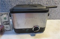 Cuisnart 10" tabletop Fryer stainless