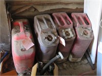 4 METAL MILITARY GAS CANS