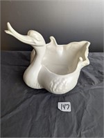 Hull Pottery White Swan Bowl/ Planter