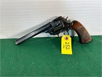 H&R 22 special 22 revolver