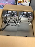 Tangme Electric Fryer   NOT TESTED  NOT SHIPPABLE