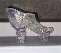 VINTAGE CLEAR GLASS ROLLER SKATE