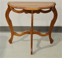 D Shaped Hall / Accent Table