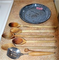 Vintage wooden utensils & graniteware plate. Diame