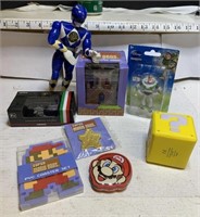 Toy box lot